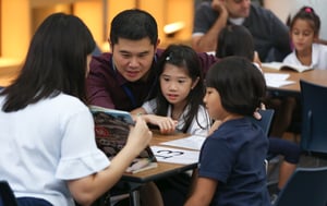 Dads-Reading-to-children-helps-language-development